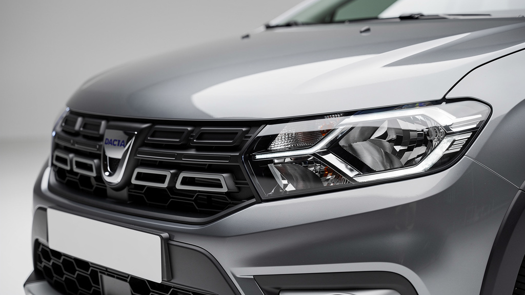 Dacia Sandero Stepway Hybrid 155 (2026): оголошено ціни на найпотужнішу версію крос-хетчбека