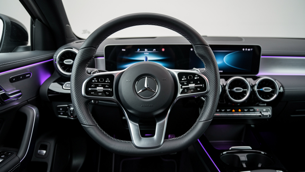 Mercedes GLA нового покоління дебютує у 2026 році: ціни та особливості
