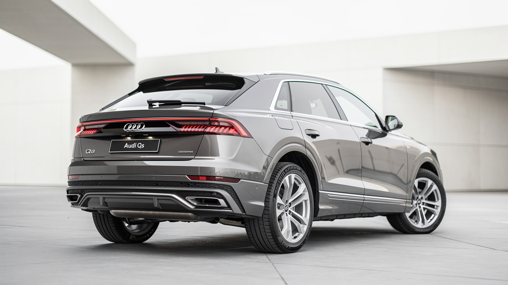 Audi готує другу генерацію преміального кросовер-купе Q8